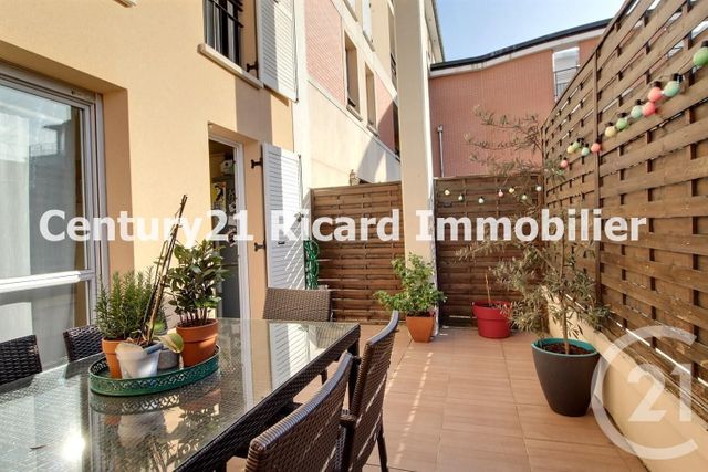 appartement à vendre - 3 pièces - 59.9 m2 - BONDY - 93 - ILE-DE-FRANCE - Century 21 Ricard Immobilier