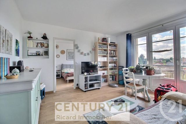 Appartement F2 à vendre - 2 pièces - 41.0 m2 - BONDY - 93 - ILE-DE-FRANCE - Century 21 Ricard Immobilier