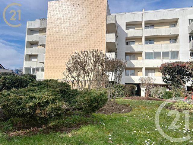 Appartement à vendre - 4 pièces - 83.76 m2 - BONDY - 93 - ILE-DE-FRANCE - Century 21 Ricard Immobilier