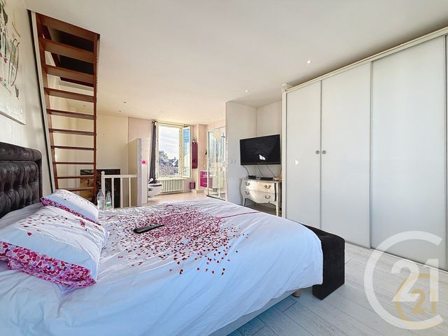 maison à vendre - 3 pièces - 137.8 m2 - BONDY - 93 - ILE-DE-FRANCE - Century 21 Ricard Immobilier