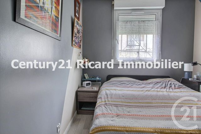 Afficher la photo en grand Appartement F3 à vendre - 3 pièces - 63.0 m2 - BONDY - 93 - ILE-DE-FRANCE - Century 21 Ricard Immobilier