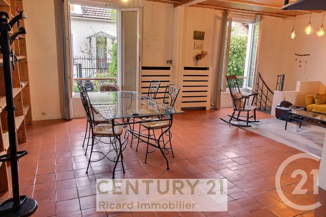 maison à vendre - 6 pièces - 123.57 m2 - BONDY - 93 - ILE-DE-FRANCE - Century 21 Ricard Immobilier