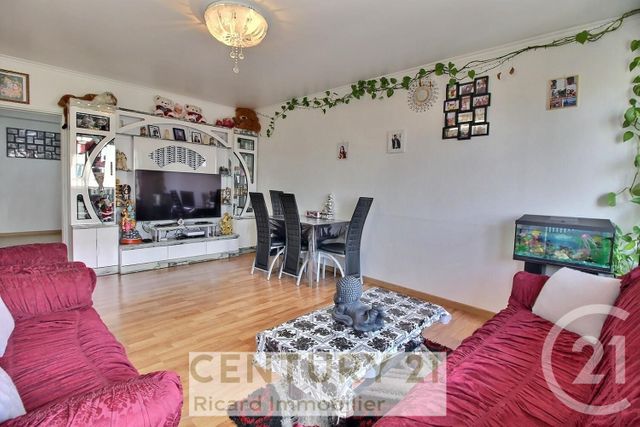 appartement à vendre - 3 pièces - 68.77 m2 - LIVRY GARGAN - 93 - ILE-DE-FRANCE - Century 21 Ricard Immobilier