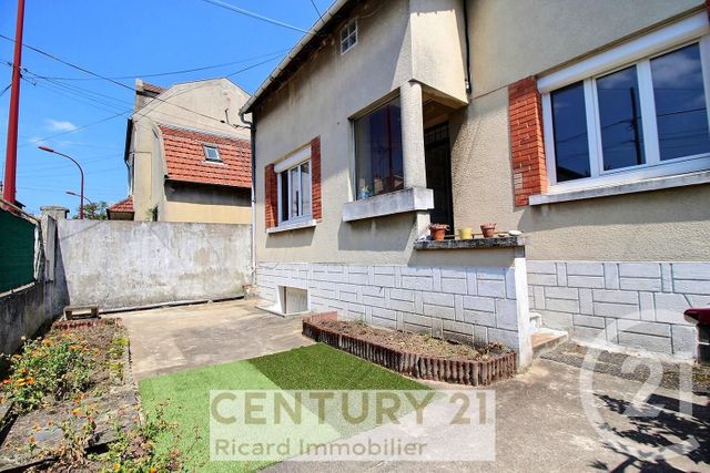 Appartement F3 à vendre - 2 pièces - 54.09 m2 - BONDY - 93 - ILE-DE-FRANCE - Century 21 Ricard Immobilier