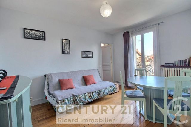 Appartement F2 à vendre - 2 pièces - 41.06 m2 - BONDY - 93 - ILE-DE-FRANCE - Century 21 Ricard Immobilier