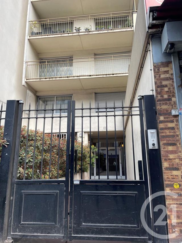 Appartement F1 à vendre - 1 pièce - 28.8 m2 - BONDY - 93 - ILE-DE-FRANCE - Century 21 Ricard Immobilier