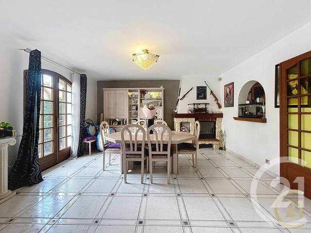 maison à vendre - 5 pièces - 160.59 m2 - NOISY LE SEC - 93 - ILE-DE-FRANCE - Century 21 Ricard Immobilier