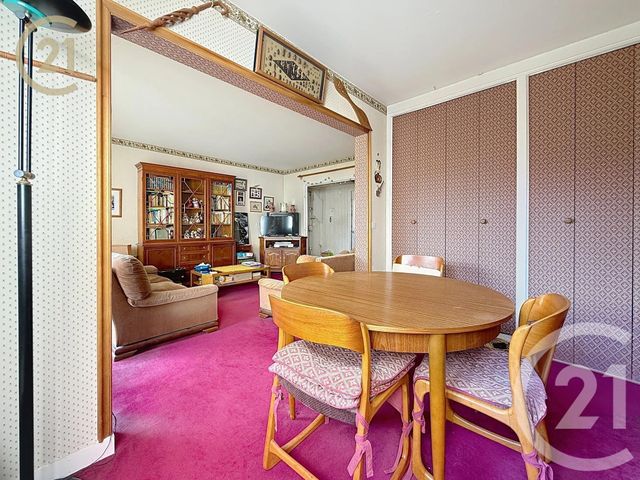 Appartement F4 à vendre - 4 pièces - 75.24 m2 - BONDY - 93 - ILE-DE-FRANCE - Century 21 Ricard Immobilier