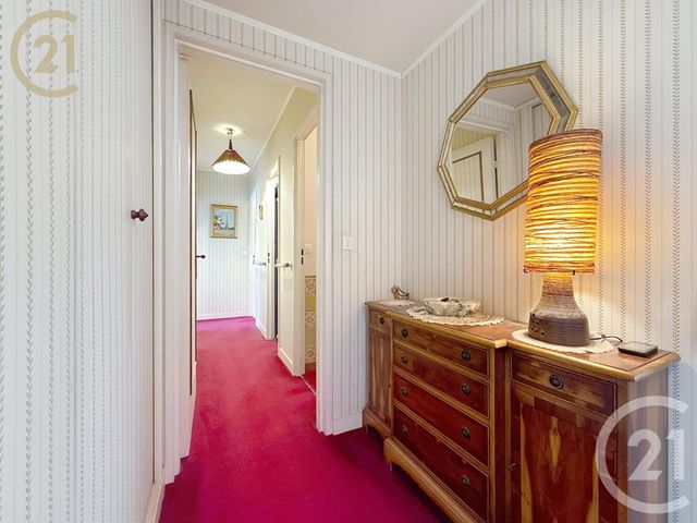 Appartement F4 à vendre - 4 pièces - 75.24 m2 - BONDY - 93 - ILE-DE-FRANCE - Century 21 Ricard Immobilier