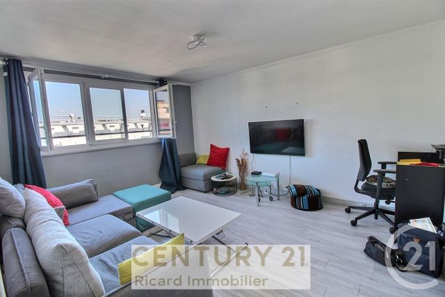 appartement à vendre - 2 pièces - 43.43 m2 - BONDY - 93 - ILE-DE-FRANCE - Century 21 Ricard Immobilier