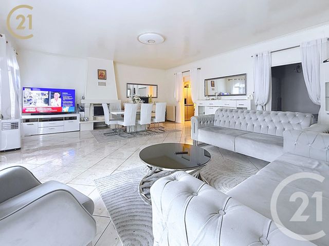 maison à vendre - 4 pièces - 132.71 m2 - BONDY - 93 - ILE-DE-FRANCE - Century 21 Ricard Immobilier