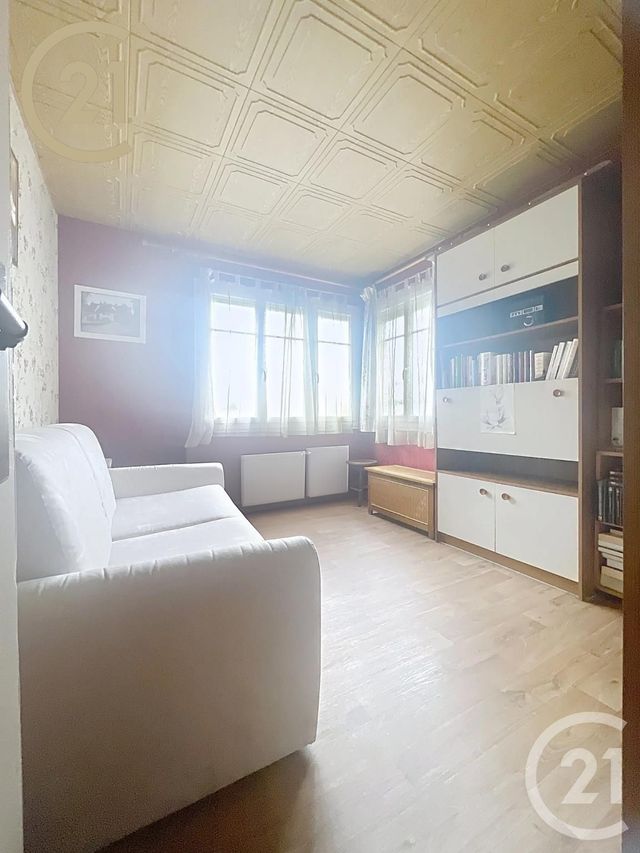 Afficher la photo en grand Appartement F4 à vendre - 4 pièces - 70.0 m2 - NOISY LE SEC - 93 - ILE-DE-FRANCE - Century 21 Ricard Immobilier