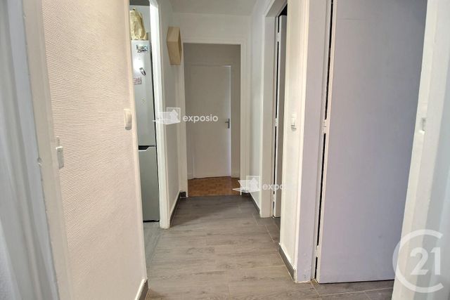 Afficher la photo en grand Appartement F3 à vendre - 3 pièces - 55.0 m2 - NOISY LE SEC - 93 - ILE-DE-FRANCE - Century 21 Ricard Immobilier