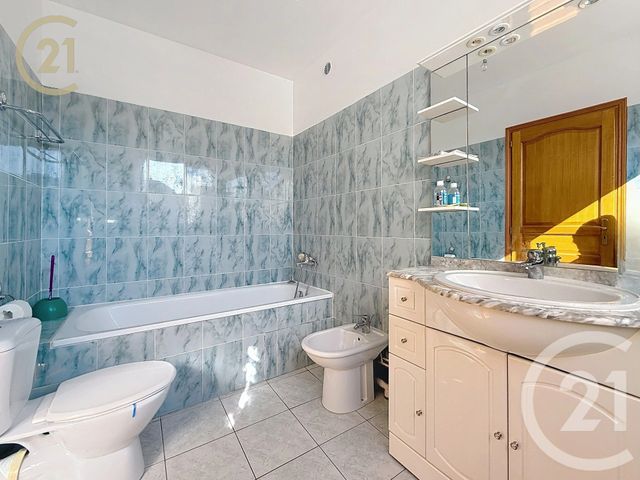 Afficher la photo en grand maison à vendre - 5 pièces - 120.0 m2 - BONDY - 93 - ILE-DE-FRANCE - Century 21 Ricard Immobilier