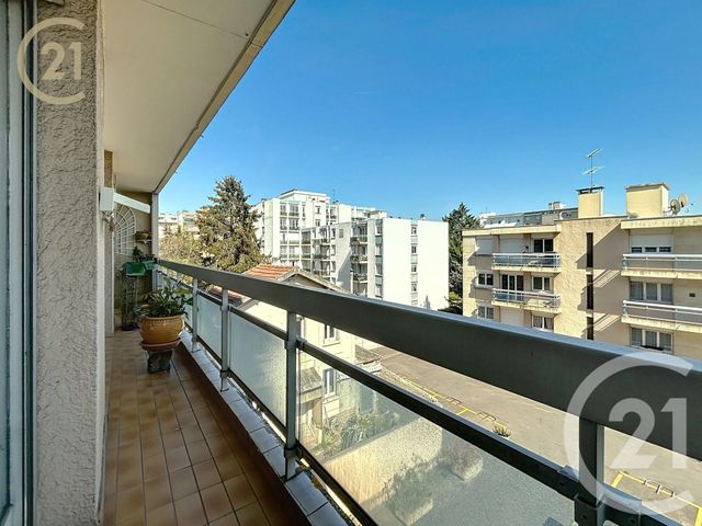 Appartement F4 à vendre - 4 pièces - 84.79 m2 - BONDY - 93 - ILE-DE-FRANCE - Century 21 Ricard Immobilier