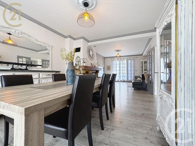 maison à vendre - 7 pièces - 184.0 m2 - BONDY - 93 - ILE-DE-FRANCE - Century 21 Ricard Immobilier