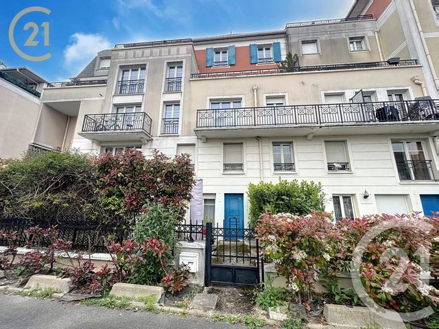 Appartement F4 à vendre - 4 pièces - 89.0 m2 - BONDY - 93 - ILE-DE-FRANCE - Century 21 Ricard Immobilier