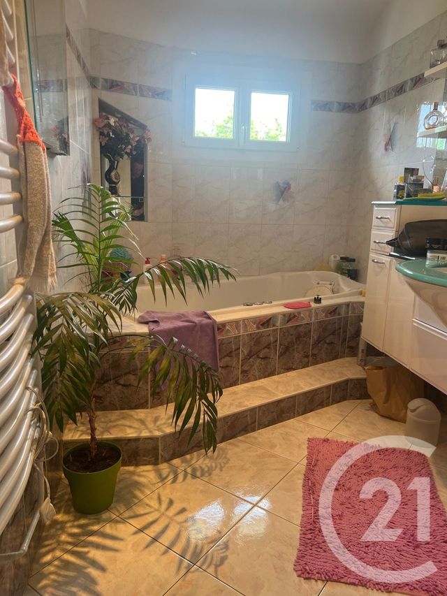 Afficher la photo en grand maison à vendre - 6 pièces - 123.0 m2 - BONDY - 93 - ILE-DE-FRANCE - Century 21 Ricard Immobilier