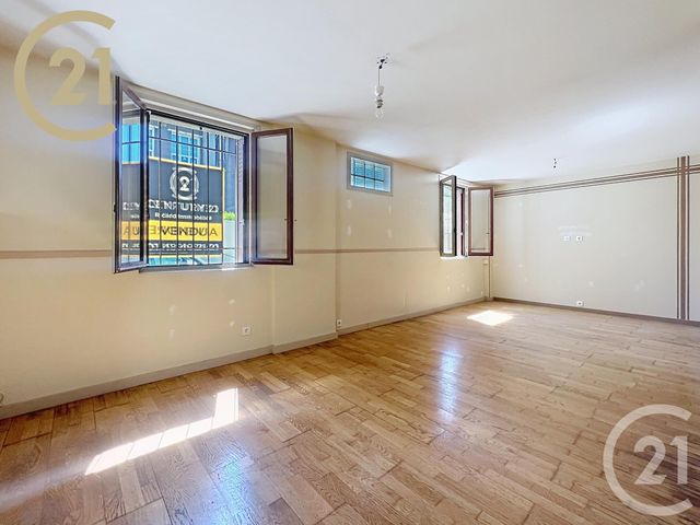 Afficher la photo en grand maison à vendre - 11 pièces - 203.0 m2 - BONDY - 93 - ILE-DE-FRANCE - Century 21 Ricard Immobilier