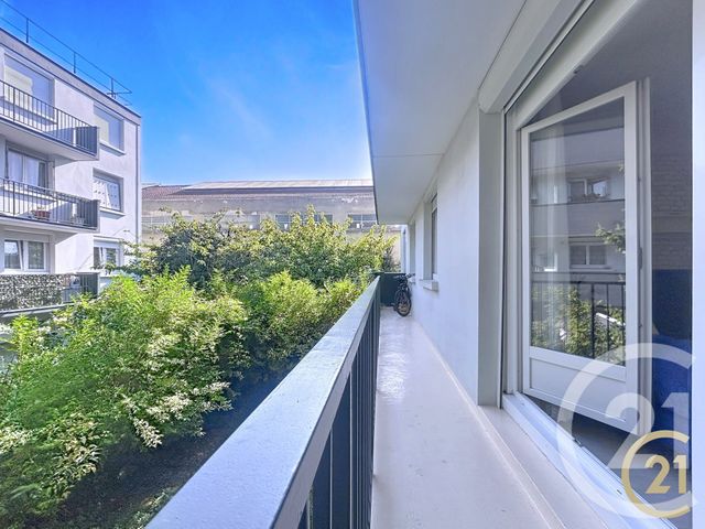Appartement F3 à vendre - 3 pièces - 61.25 m2 - BONDY - 93 - ILE-DE-FRANCE - Century 21 Ricard Immobilier