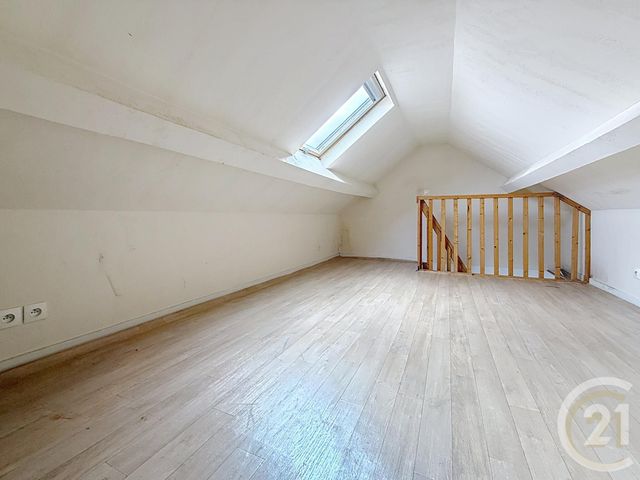 Appartement F3 à vendre - 3 pièces - 38.5 m2 - LIVRY GARGAN - 93 - ILE-DE-FRANCE - Century 21 Ricard Immobilier