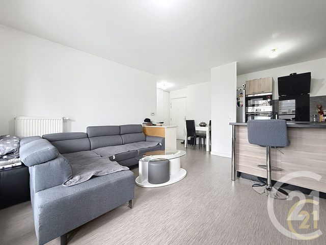 Appartement F3 à vendre - 3 pièces - 60.01 m2 - BONDY - 93 - ILE-DE-FRANCE - Century 21 Ricard Immobilier