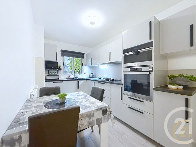 maison à vendre - 5 pièces - 120.0 m2 - BONDY - 93 - ILE-DE-FRANCE - Century 21 Ricard Immobilier