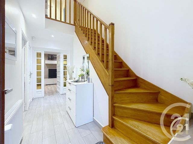 maison à vendre - 5 pièces - 120.0 m2 - BONDY - 93 - ILE-DE-FRANCE - Century 21 Ricard Immobilier