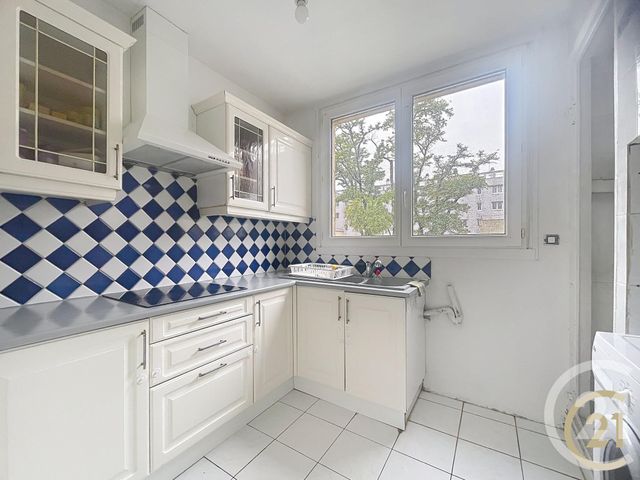 Appartement F2 à vendre - 2 pièces - 45.75 m2 - BONDY - 93 - ILE-DE-FRANCE - Century 21 Ricard Immobilier