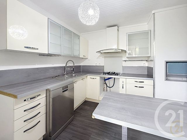 Appartement F3 à vendre - 3 pièces - 73.0 m2 - BONDY - 93 - ILE-DE-FRANCE - Century 21 Ricard Immobilier