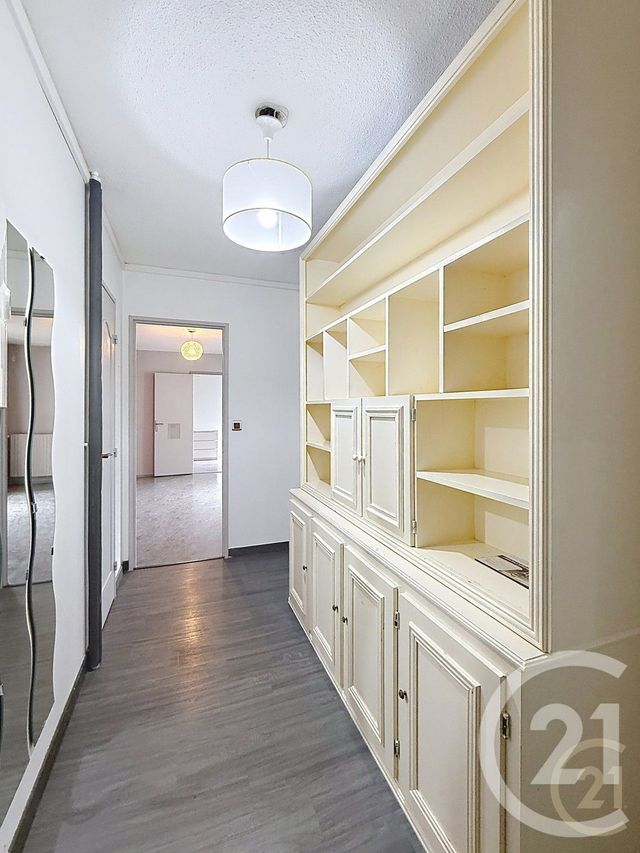 Appartement F3 à vendre - 3 pièces - 73.0 m2 - BONDY - 93 - ILE-DE-FRANCE - Century 21 Ricard Immobilier