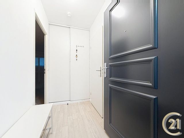 Appartement F1 à vendre - 1 pièce - 32.0 m2 - GARGES LES GONESSE - 95 - ILE-DE-FRANCE - Century 21 Ricard Immobilier