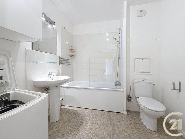 Appartement F1 à vendre - 1 pièce - 32.0 m2 - GARGES LES GONESSE - 95 - ILE-DE-FRANCE - Century 21 Ricard Immobilier