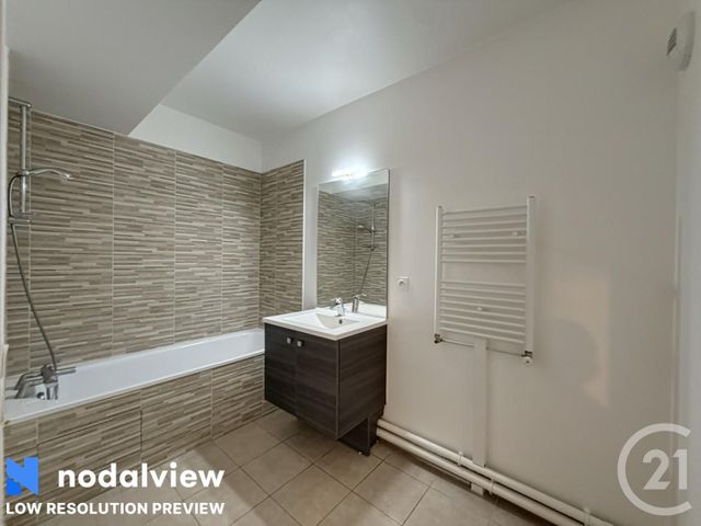 Appartement T3 à vendre - 3 pièces - 56.2 m2 - BONDY - 93 - ILE-DE-FRANCE - Century 21 Ricard Immobilier