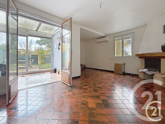 maison à vendre - 5 pièces - 93.62 m2 - BONDY - 93 - ILE-DE-FRANCE - Century 21 Ricard Immobilier