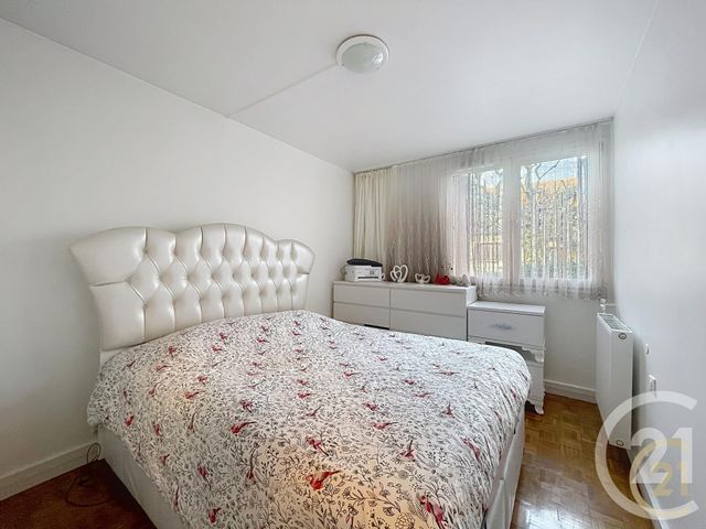 Appartement F3 à vendre - 3 pièces - 66.55 m2 - BONDY - 93 - ILE-DE-FRANCE - Century 21 Ricard Immobilier