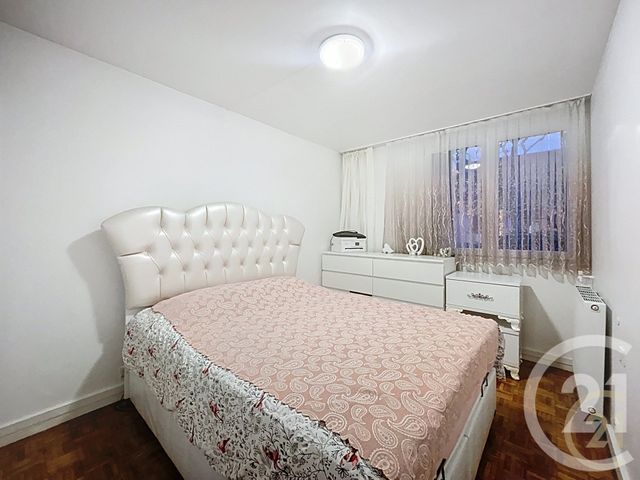 Appartement F3 à vendre - 3 pièces - 66.55 m2 - BONDY - 93 - ILE-DE-FRANCE - Century 21 Ricard Immobilier