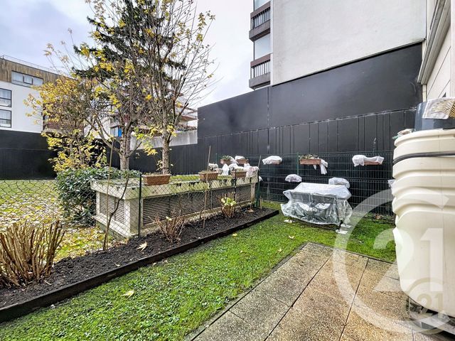Appartement F2 à vendre - 2 pièces - 37.28 m2 - BONDY - 93 - ILE-DE-FRANCE - Century 21 Ricard Immobilier