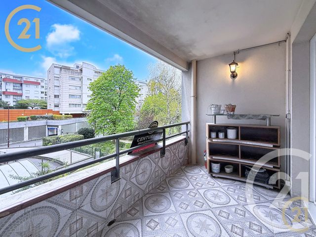 Appartement F4 à vendre - 4 pièces - 77.03 m2 - BONDY - 93 - ILE-DE-FRANCE - Century 21 Ricard Immobilier