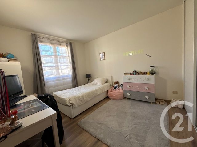 maison à vendre - 6 pièces - 210.0 m2 - BONDY - 93 - ILE-DE-FRANCE - Century 21 Ricard Immobilier