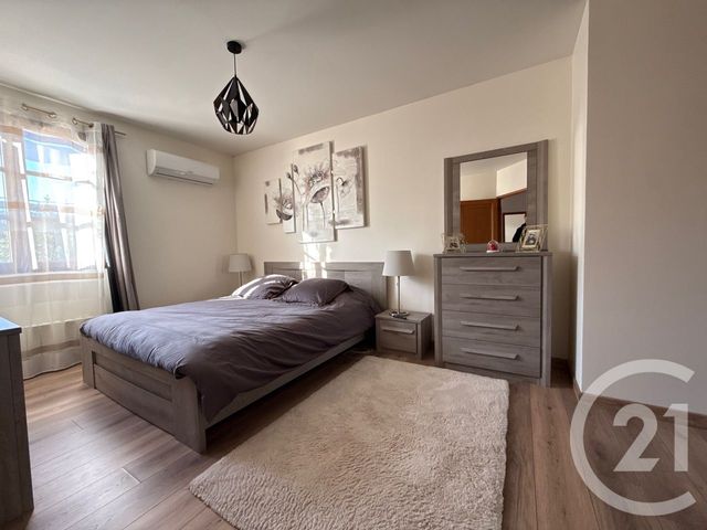 maison à vendre - 6 pièces - 210.0 m2 - BONDY - 93 - ILE-DE-FRANCE - Century 21 Ricard Immobilier