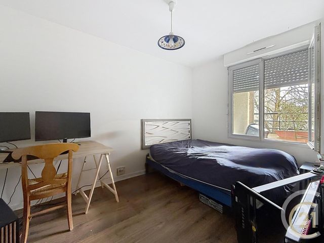 Appartement F4 à vendre - 4 pièces - 83.0 m2 - BONDY - 93 - ILE-DE-FRANCE - Century 21 Ricard Immobilier