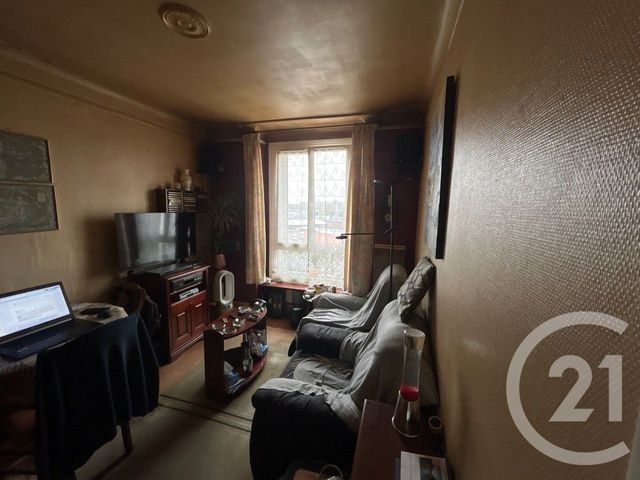 Appartement F2 à vendre - 2 pièces - 32.8 m2 - NOISY LE SEC - 93 - ILE-DE-FRANCE - Century 21 Ricard Immobilier