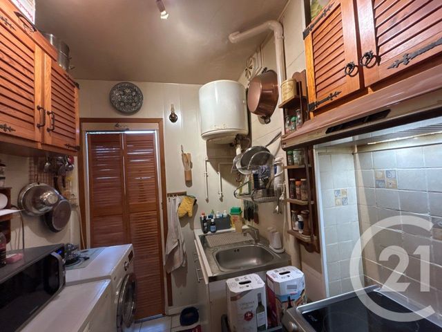 Appartement F2 à vendre - 2 pièces - 32.8 m2 - NOISY LE SEC - 93 - ILE-DE-FRANCE - Century 21 Ricard Immobilier