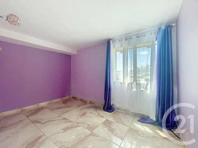 Appartement F3 à vendre - 3 pièces - 65.18 m2 - BONDY - 93 - ILE-DE-FRANCE - Century 21 Ricard Immobilier
