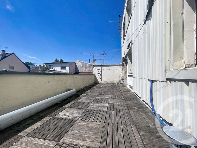 Appartement F3 à vendre - 3 pièces - 65.18 m2 - BONDY - 93 - ILE-DE-FRANCE - Century 21 Ricard Immobilier