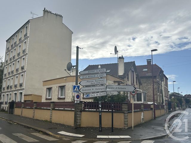 maison à vendre - 5 pièces - 106.69 m2 - BONDY - 93 - ILE-DE-FRANCE - Century 21 Ricard Immobilier