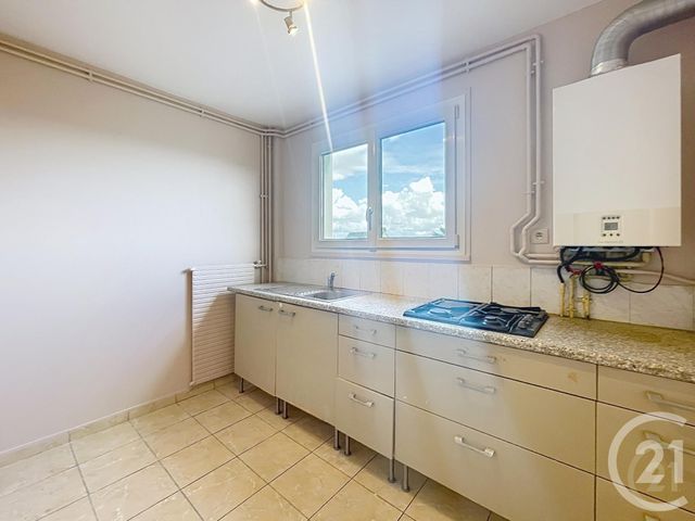 Appartement F2 à vendre - 2 pièces - 46.21 m2 - BONDY - 93 - ILE-DE-FRANCE - Century 21 Ricard Immobilier