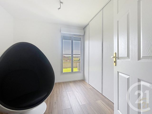 Appartement F6 à vendre - 6 pièces - 95.0 m2 - BONDY - 93 - ILE-DE-FRANCE - Century 21 Ricard Immobilier