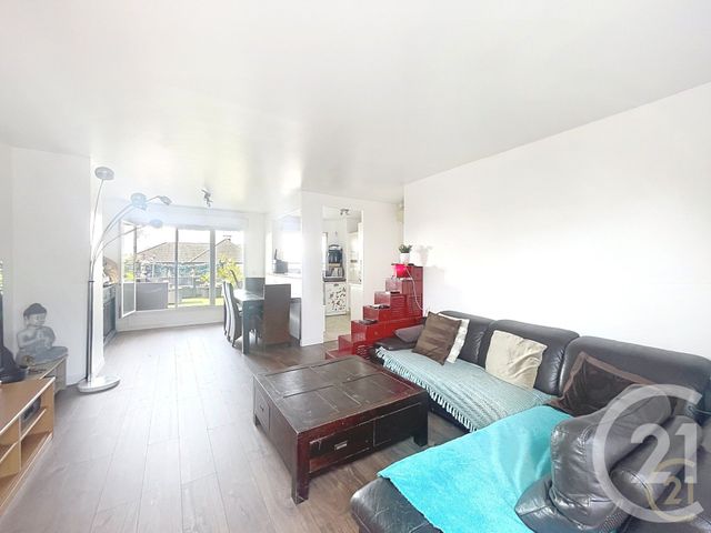 Appartement F6 à vendre - 6 pièces - 95.0 m2 - BONDY - 93 - ILE-DE-FRANCE - Century 21 Ricard Immobilier
